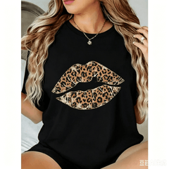 Womens Cotton Short Sleeve Graphic Tee Checkered Lips Print Casual Summer Top Crew Neck Soft Breathable Streetwear Outfit