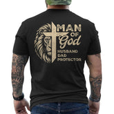 Man Of God Lion Cross Husband Dad Protector Christian Vintage Graphic Men T-Shirt