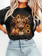 Women's Highland Cow Fall Pumpkin Sunflower Graphic T-Shirt, Crew Neck Short Sleeve Casual Autumn Tee