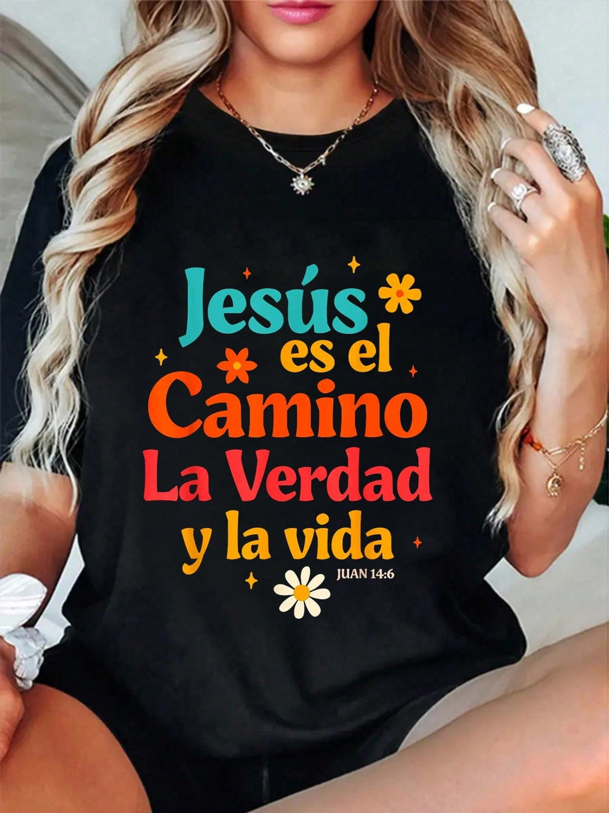 100% Cotton Spanish Jesus God Lover Jesus Es El Camino La Verdad Y La Vi T-Shirt