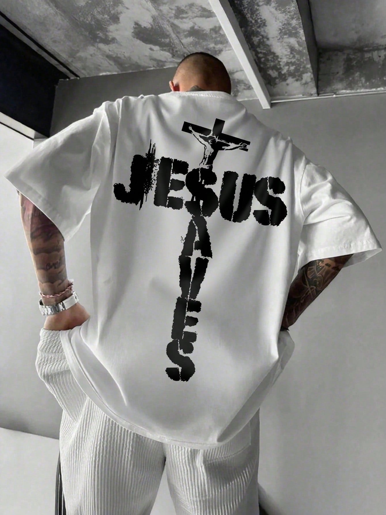 Men's Simple Round Neck Sports Casual Jesus Letter Print Pattern Short Sleeve Summer Black T-Shirt, Breathable
