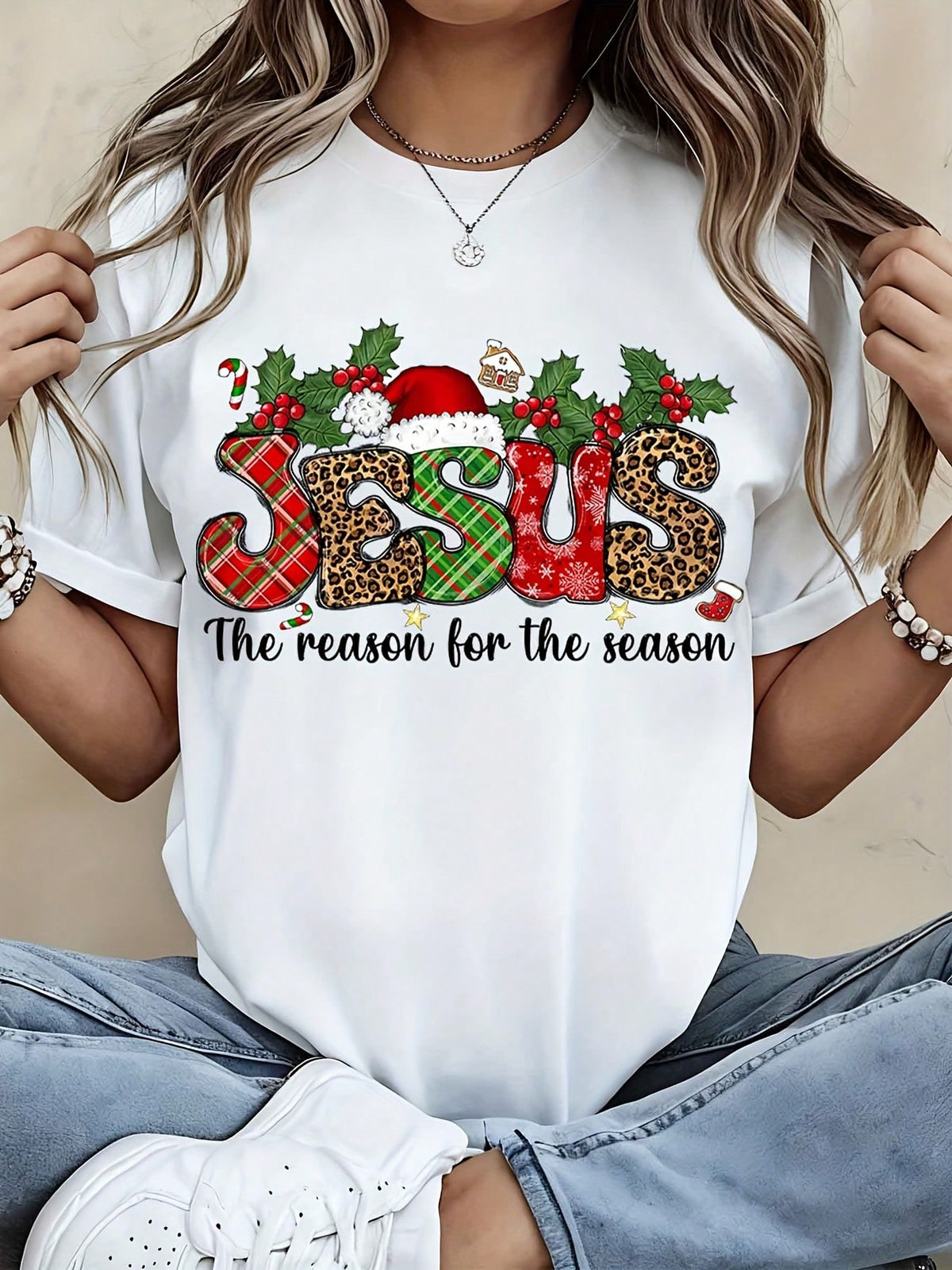 Christmas Jesus The Reason For The Season T-Shirt Women Holiday Festive Christmas Shirt With Plaid Leopard Print Santa Hat Design