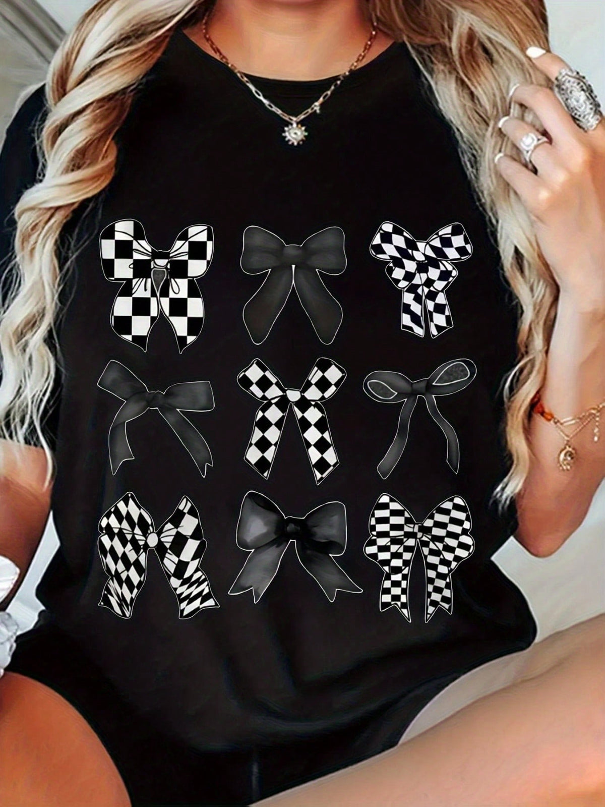 Women'S Black & White Checkered Bow Print T-Shirt - Short Sleeve Round Neck Casual Top With Stretch, A-Line Silhouette & All-Over Bow Pattern
