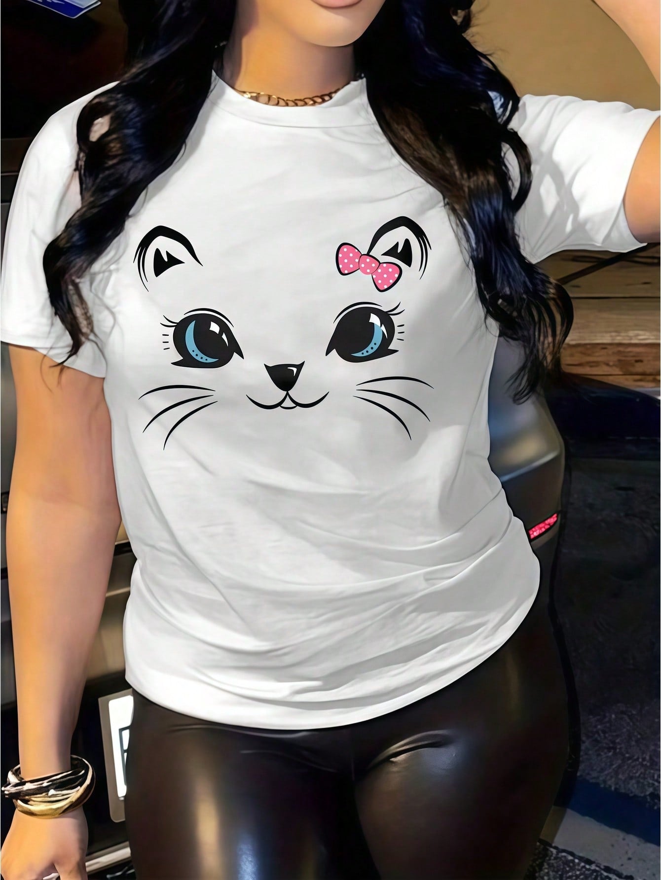 Cute Cat Face T-Shirt Women Kawaii Kitten With Bow Tee