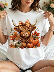 Cute Graphic, Women's T-Shirt, Highland Cow With Bow And Pumpkins, Autumn Season, Girlfriend, Thanksgiving, Farmhouse Decor