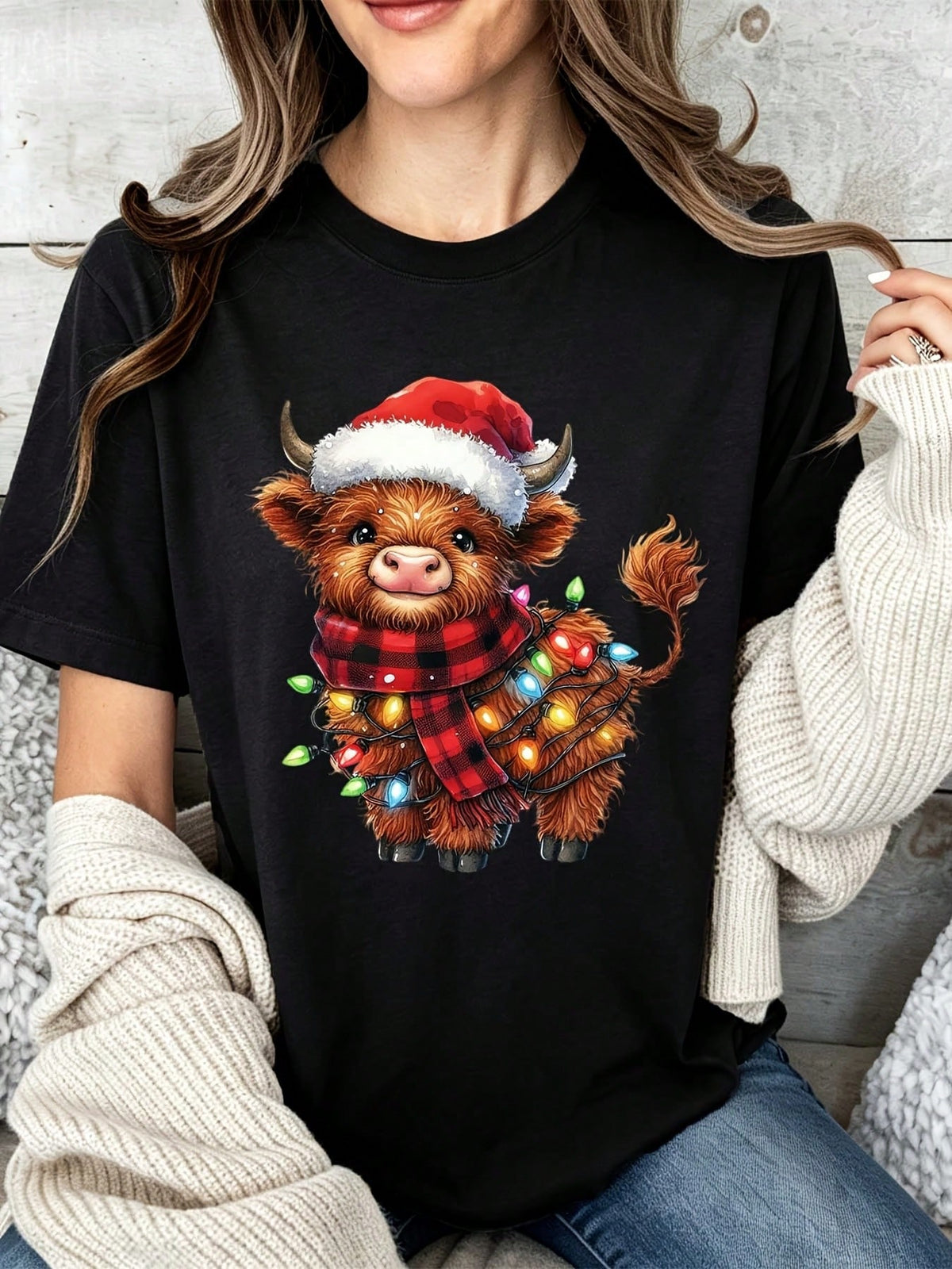 Christmas Highland Cow T Shirt Women Cute Santa Hat Plaid Scarf Lights Graphic Tee Festive Holiday Top Casual Short Sleeve
