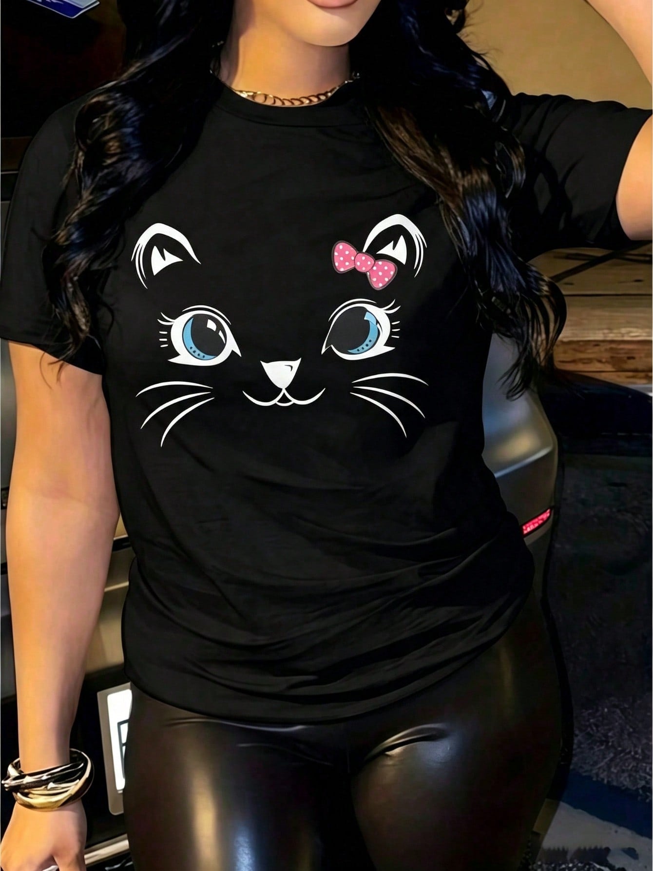 Cute Cat Face T-Shirt Women Kawaii Kitten With Bow Tee