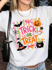 Retro Pink Halloween Trick Or Treat Graphic Tee Coquette Aesthetic Short Sleeve Varsity Style Top For Women