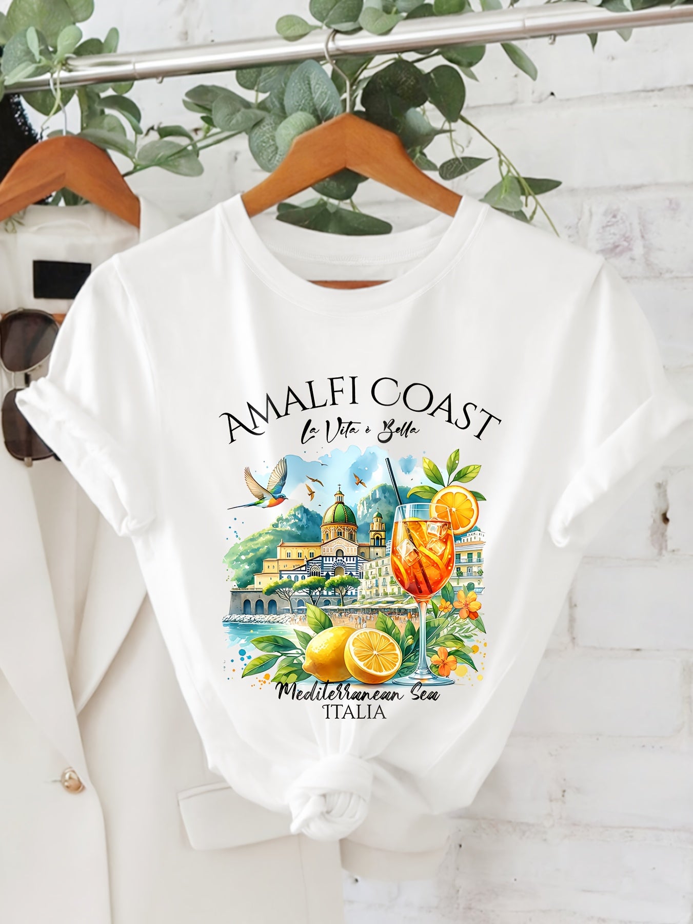 Amalfi Coast T-Shirt La Vita è Bella Italy Travel Souvenir Tee