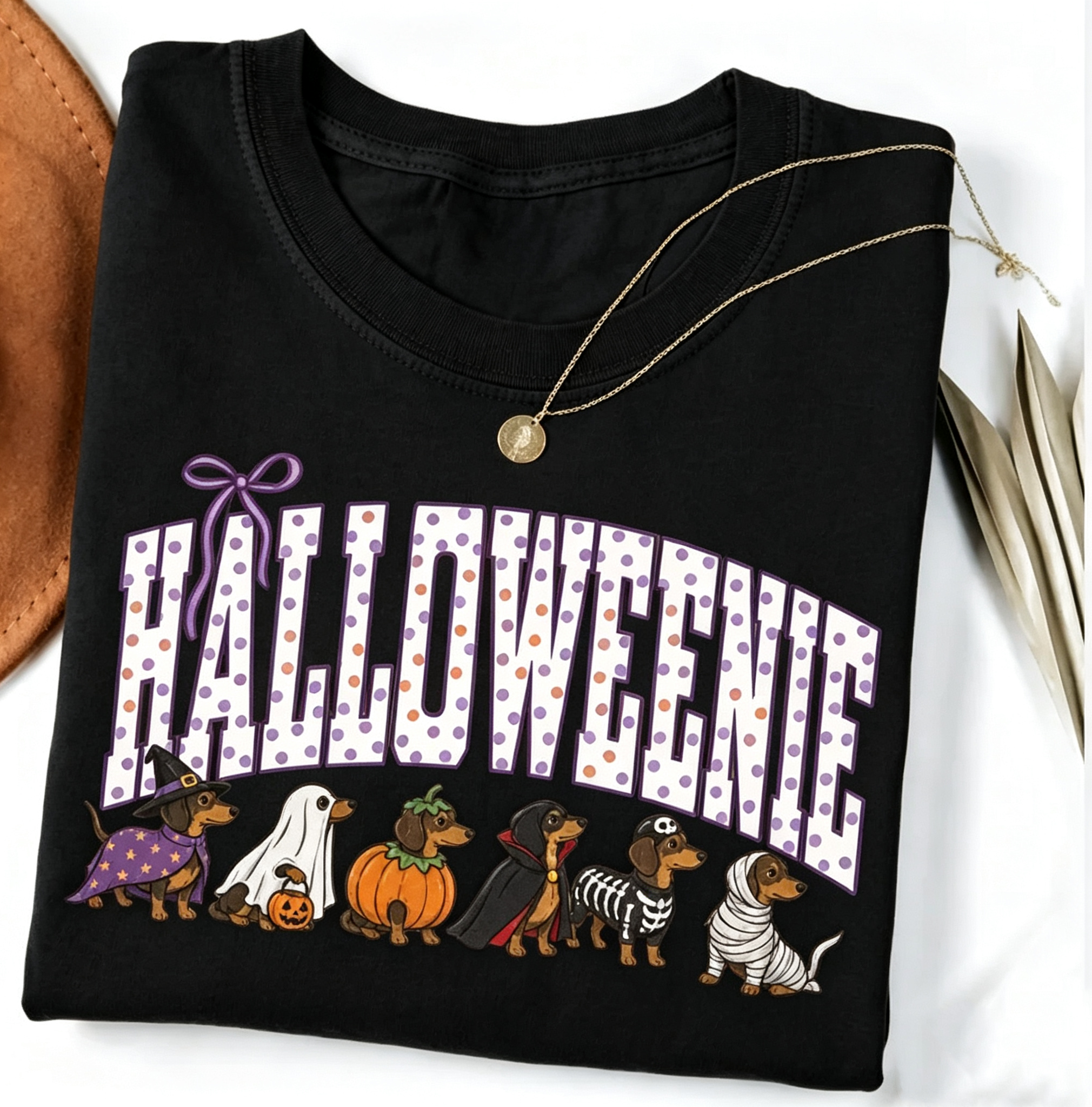Halloween Dachshund Wiener Dog Graphic T‑Shirt, Retro Fall Funny Dog Costume‑Style Print, Crew Neck Short Sleeve Cute Dog Lover Casual Halloween Tee