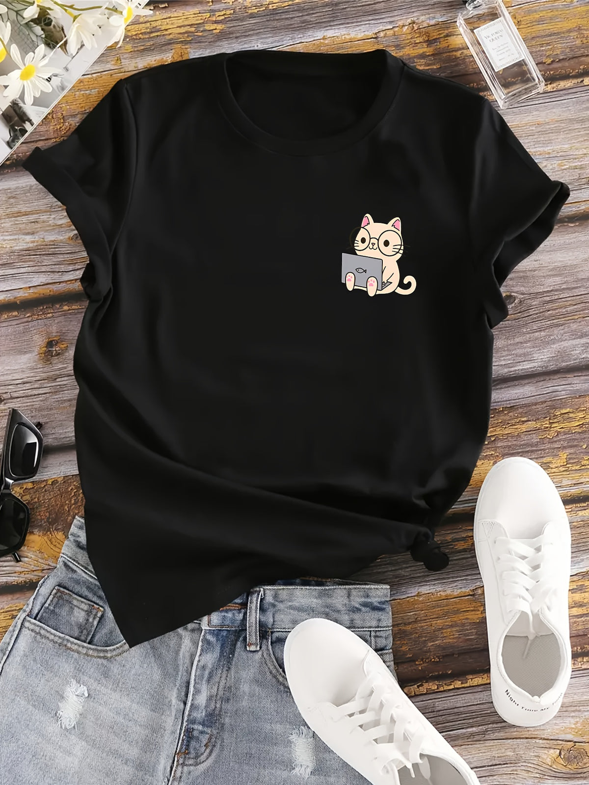 Nerd Neko: Cute Cat Working on Laptop T-Shirt