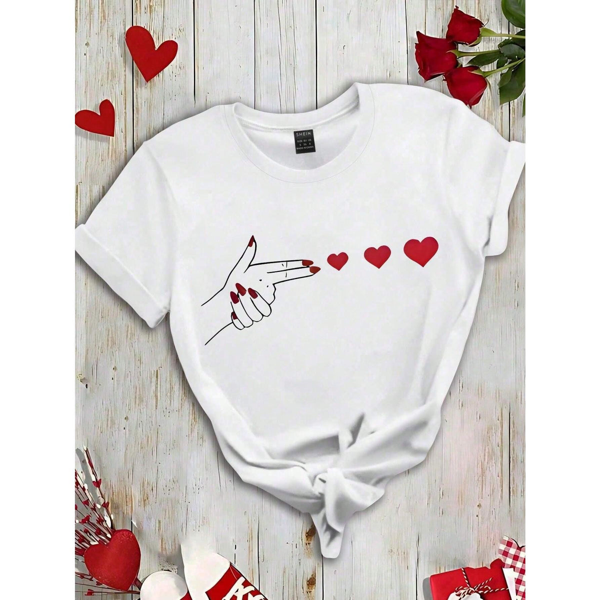 Heart Shaped Valentine's Day Printed Artistic Casual Women's T-Shirt