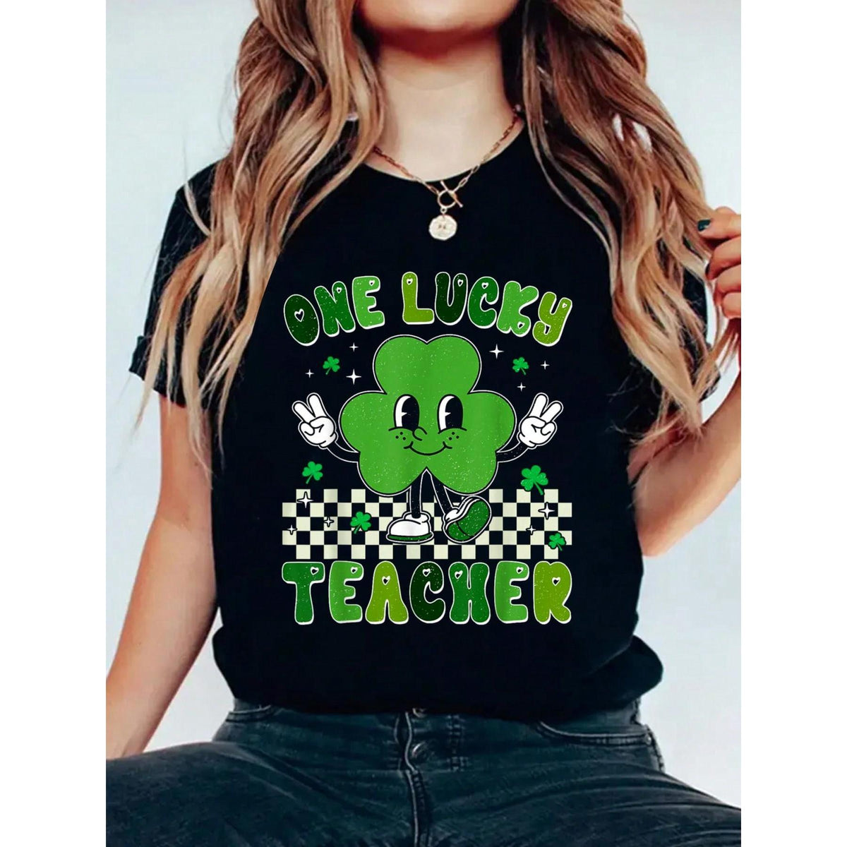Groovy One Lucky Teacher Shamrock Face St Patrick's Day T-Shirt Print Cotton T-Shirt For Summer, Women's Soft Short Sleeve Top, Stylish Comfy Tee For Women Graphic Tees