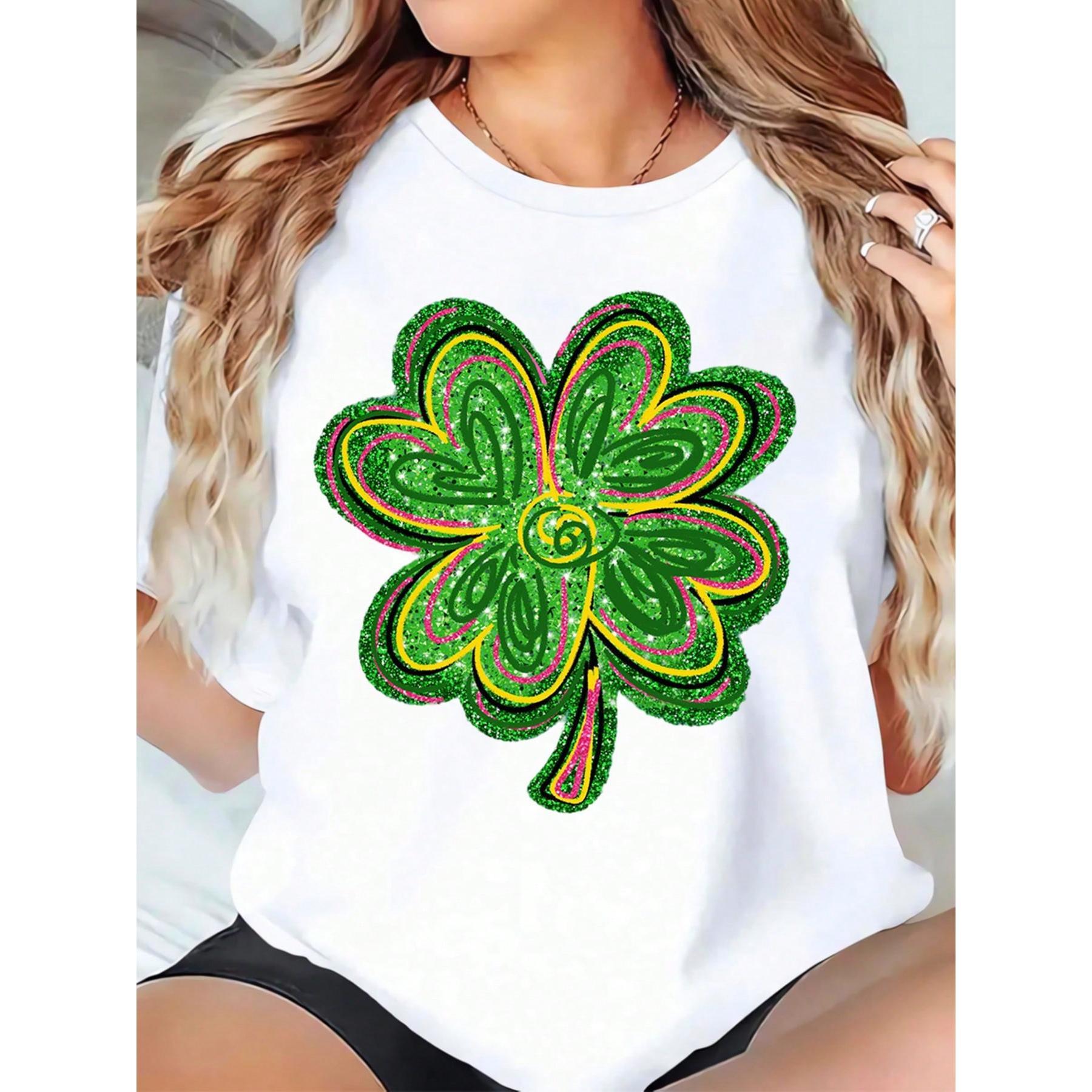 St. Patrick's Day Women's T-Shirt With Sequin Shamrock Design, Lucky Four Leaf Clover Print Top For Irish Festival, Casual Holiday Outfit For Saint Patrick's Day Celebration,220g