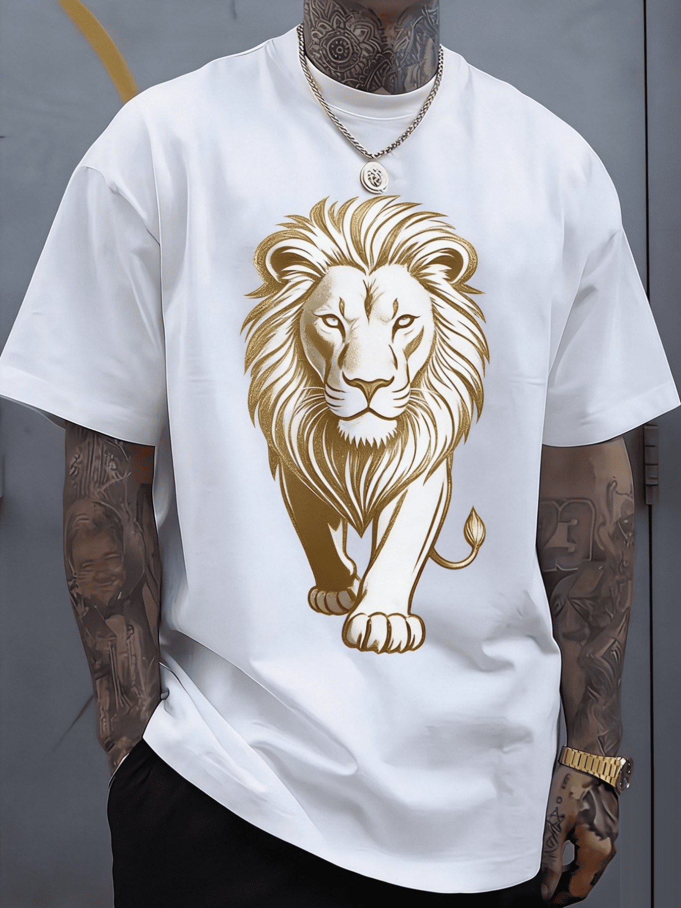 Golden Lion King Graphic Men's Casual Oversized T-Shirt