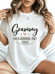 “Grammy Like Grandma But Cooler” Heart Graphic T-Shirt – Fun Grandmother Appreciation Tee for Women, Sweet Grandma Gift Casual Top