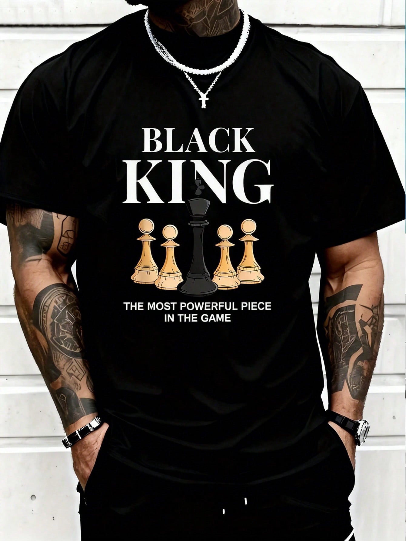 Men's Chess King Print Black T Shirt, Crew Neck