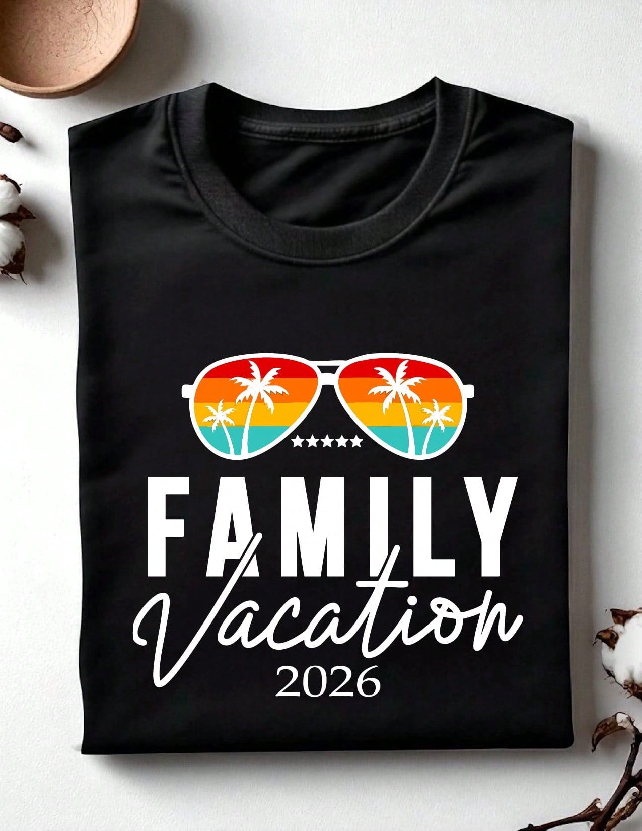 Retro Sunglasses Palm Tree Family Vacation 2026 Graphic T-Shirt