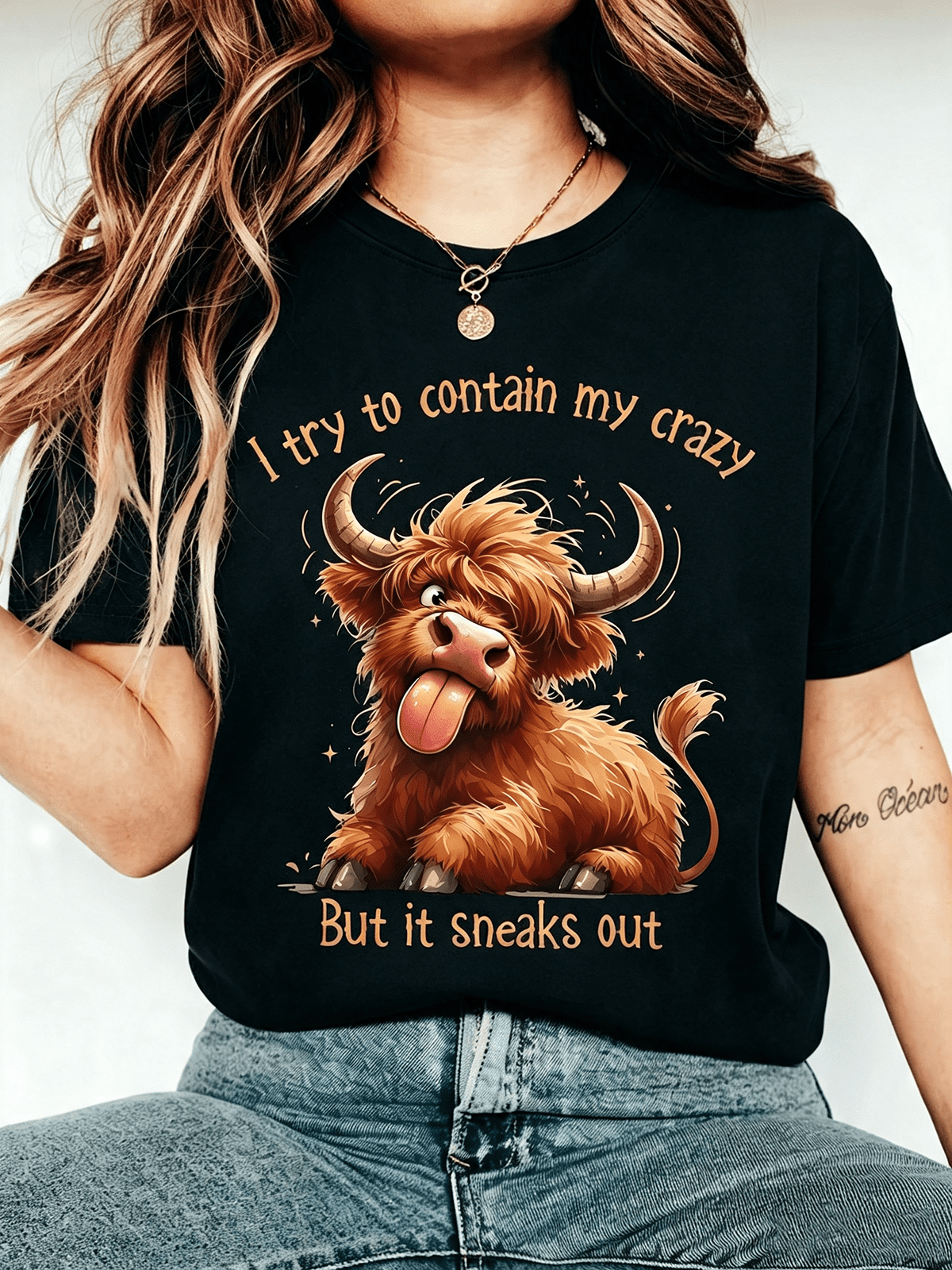 Unisex Cute Crazy Highland Cow Graphic T-Shirt I Try To Contain My Crazy Funny Farm Animal Casual Short Sleeve Tee