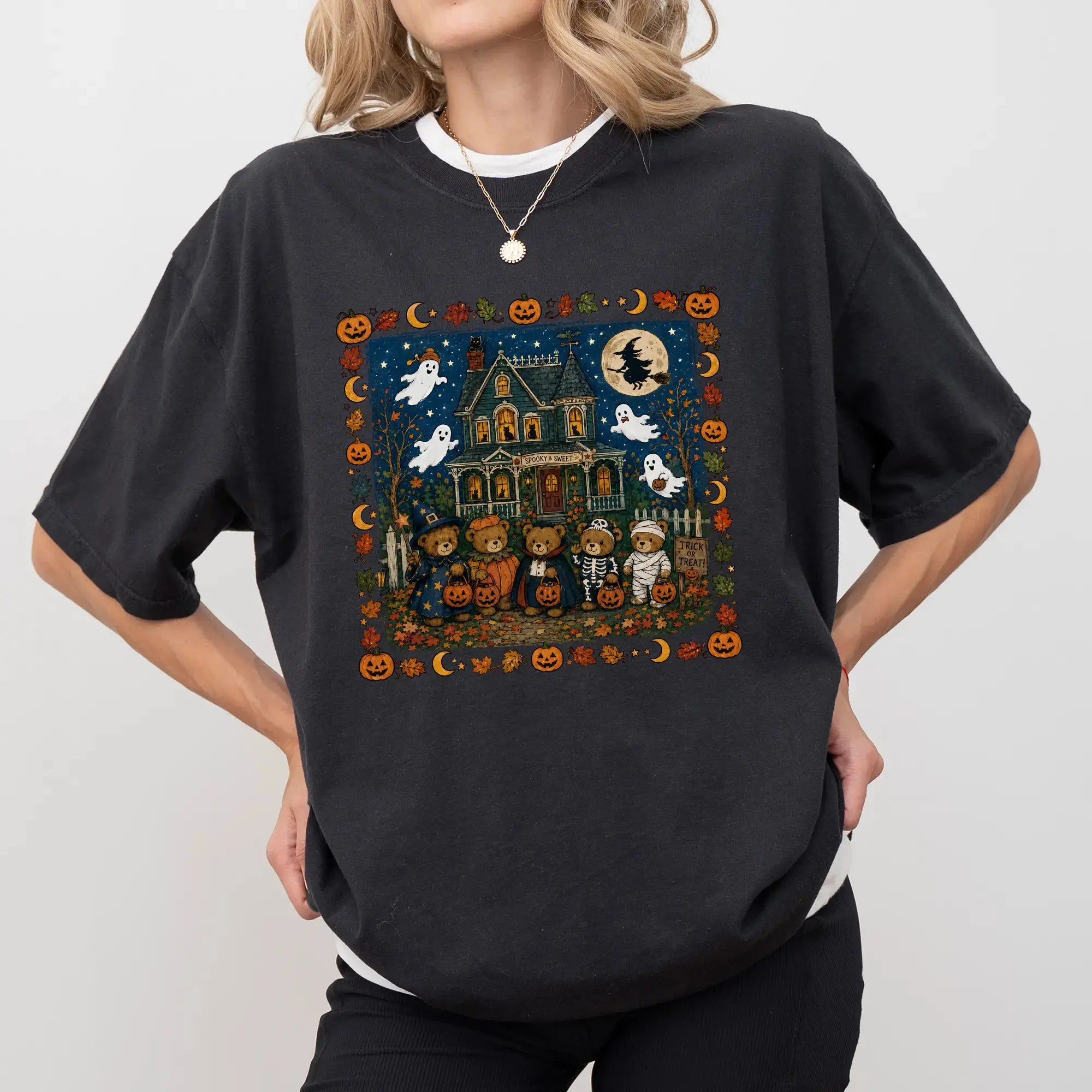 Vintage 90s Bears Halloween  Shirt, Trick or Treat Bears T-shirt,Pumpkin Lover Gift Clothing