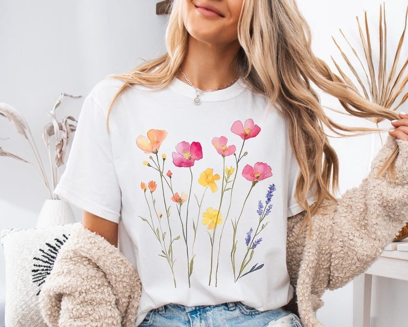 Wildflower T-Shirt Women Boho Floral Botanical Garden Tee Shirt