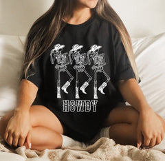Women Casual T-shirt For Halloween Women's Plus Dancing Skeleton & Letter Print Graphic T-shirt Holiday gift