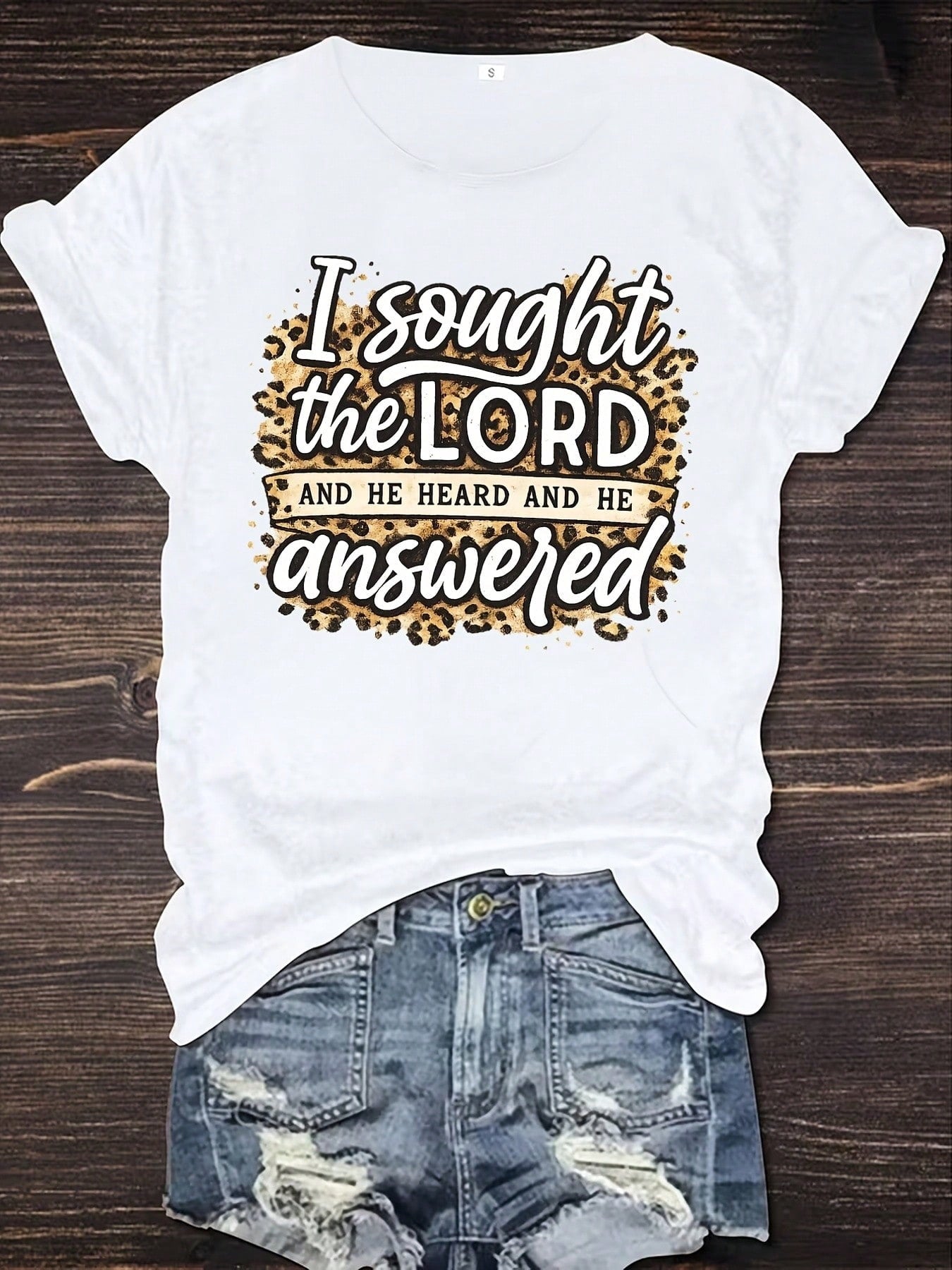 Women's Casual Tshirt, I Sought The LORD, He Heard And Answered, Women's Everyday Comfortable Loosefitting Crew Neck Printed Tshirt