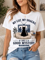 Women's Cat Graphic T-Shirt, Cute Black Cat Watching Mystery Show Print Tee, Casual Short Sleeve Crew Neck Shirt for Cat Lovers
