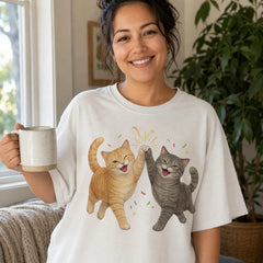 Women's Cats Graphic T-Shirt - Casual Mom Top, Ideal Gift for Feline Enthusiasts