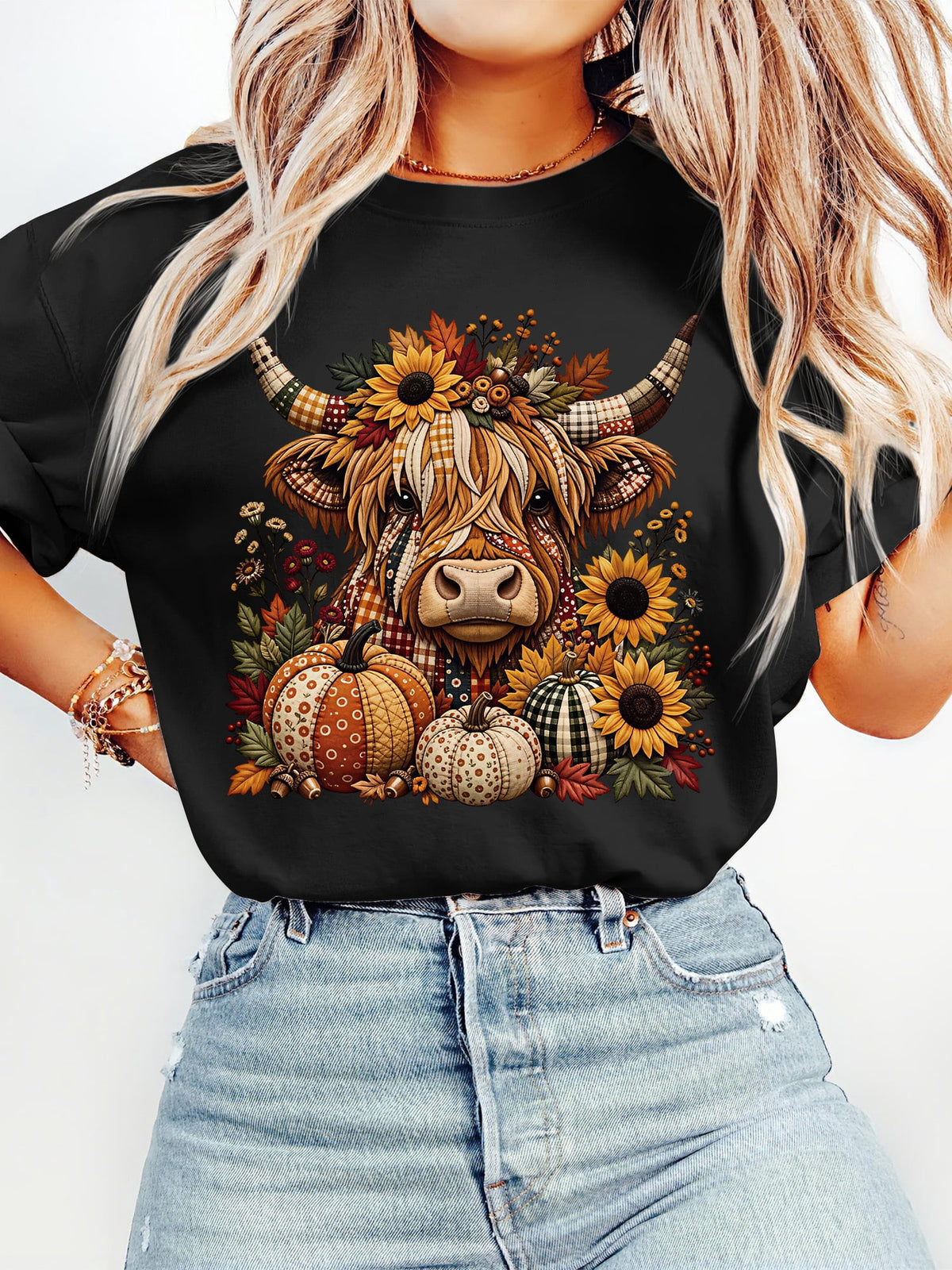 Women's Highland Cow Fall Pumpkin Sunflower Graphic T-Shirt, Crew Neck Short Sleeve Casual Autumn Tee