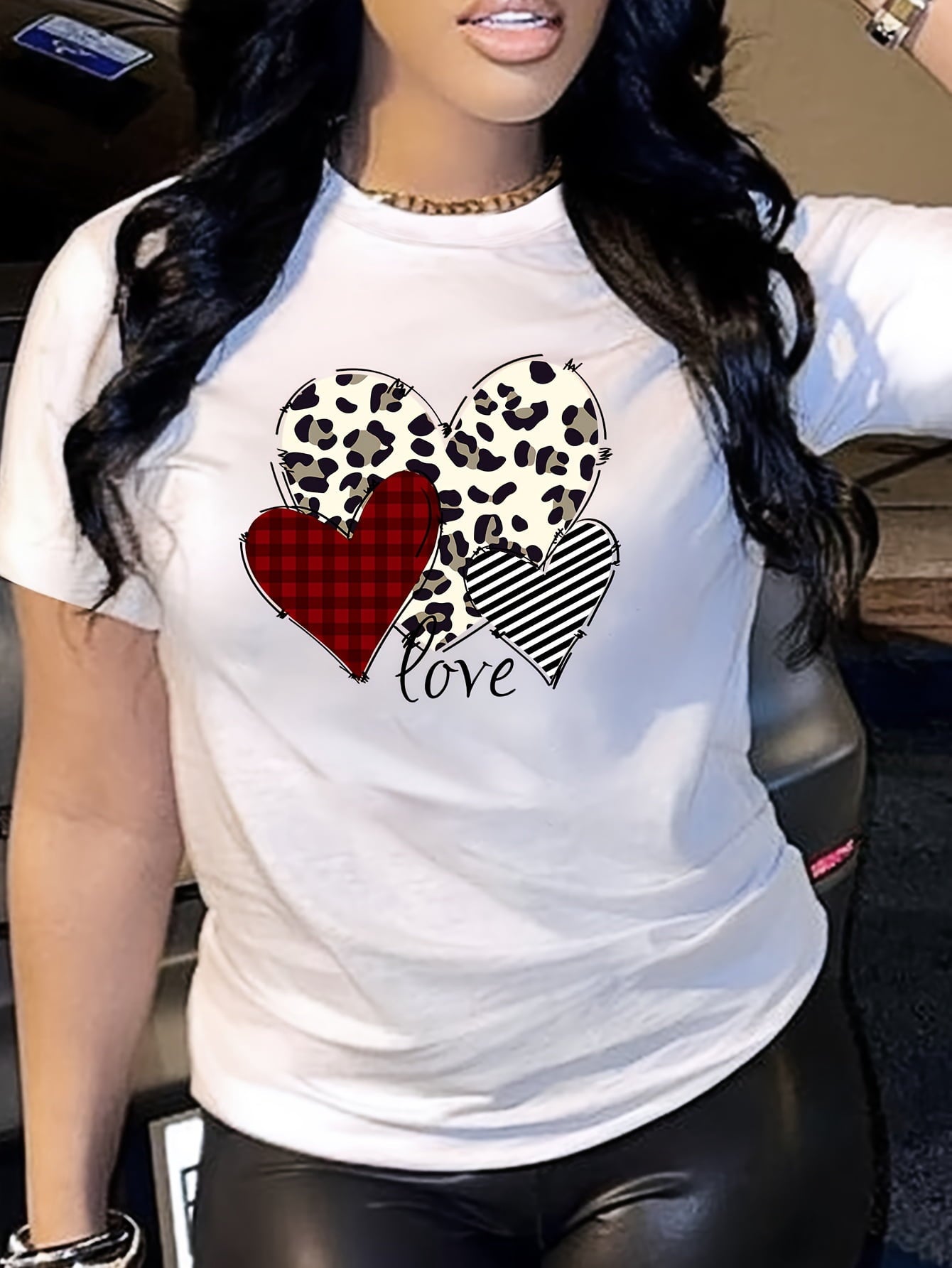 Women's Love Heart Graphic T-Shirt Leopard Plaid Striped Hearts Casual Valentine Tee