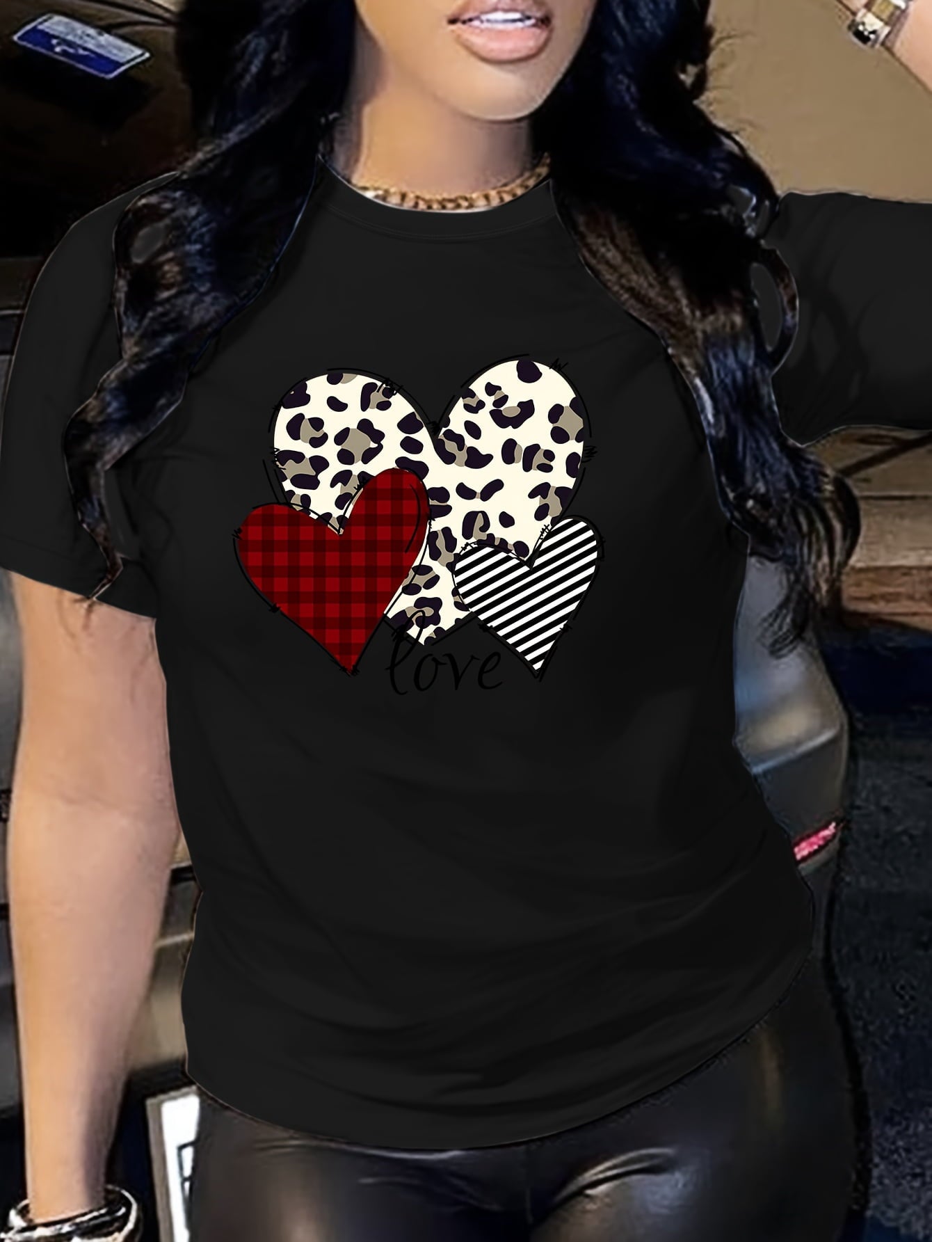 Women's Love Heart Graphic T-Shirt Leopard Plaid Striped Hearts Casual Valentine Tee