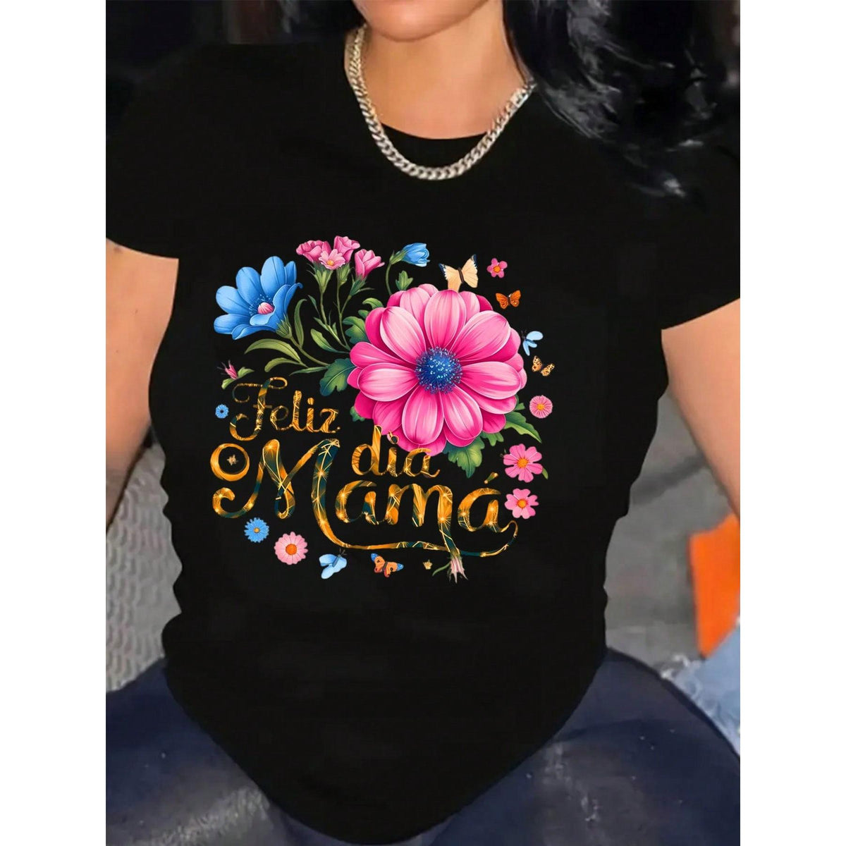 Happy Mother's Day Floral Design Women's T-Shirt With Colorful Flowers And Butterflies Graphic Print For Mom Celebration Gift, 220g