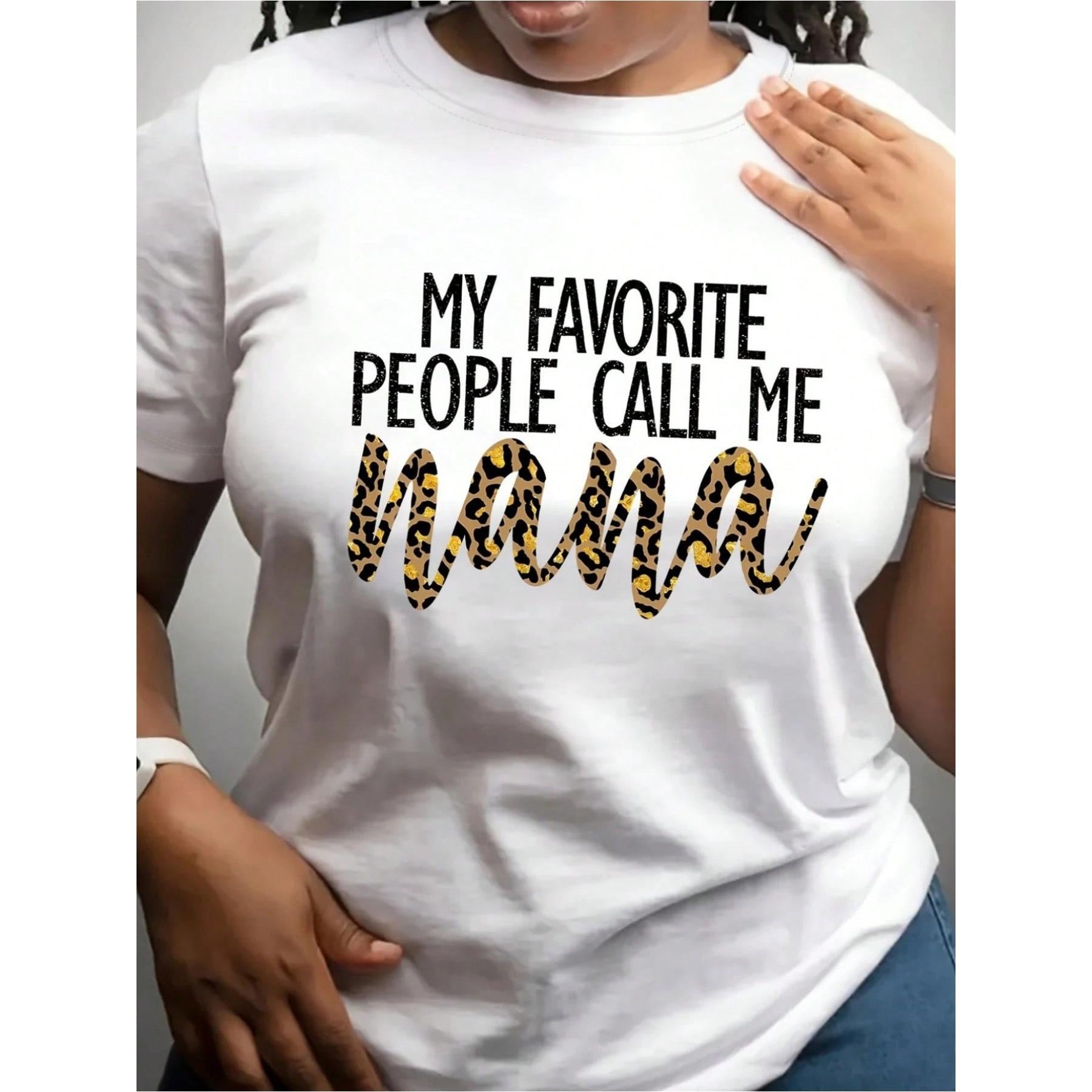 Women'sT-ShirtWomen'sT-ShirtWhere"The Person I Love Most Calls Me Grandma" Printed T-Shirt-Black, White, And Gold Letter Design, Loose-Fitting Short-Sleeve Round-Neck Top, Breathable Casual Summer Wear, Women's T-Shirt