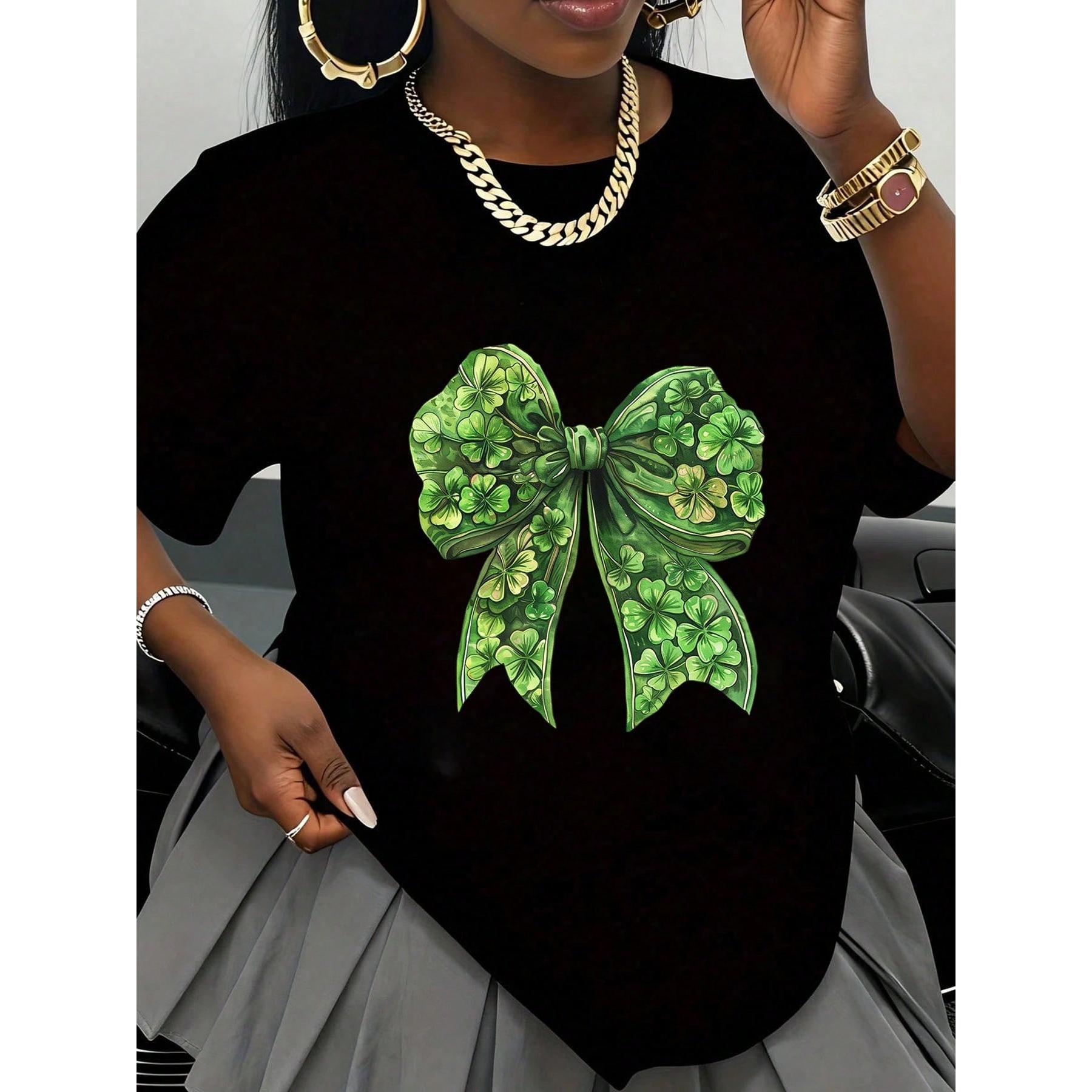 St Patrick's Day Clover Bow Print Black T-Shirt Women Casual Fashion Top Holiday Shirt Lucky Shamrock Design Gift For St Patrick's Day Celebration