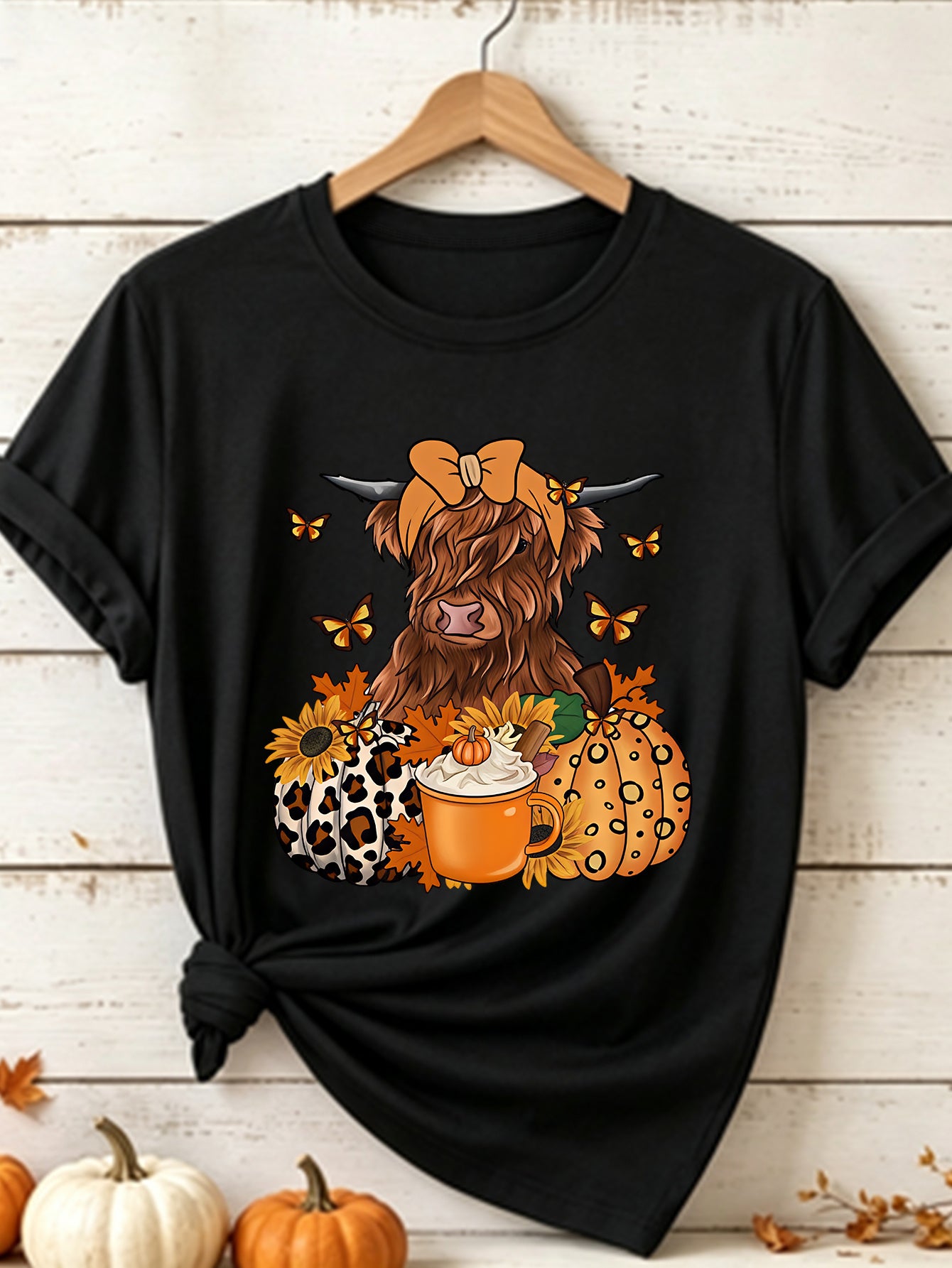 Fall Highland Cow Pumpkin Graphic T-Shirt, Women's Autumn Leopard Pumpkin Sunflower Butterfly Coffee Cup Short Sleeve Tee