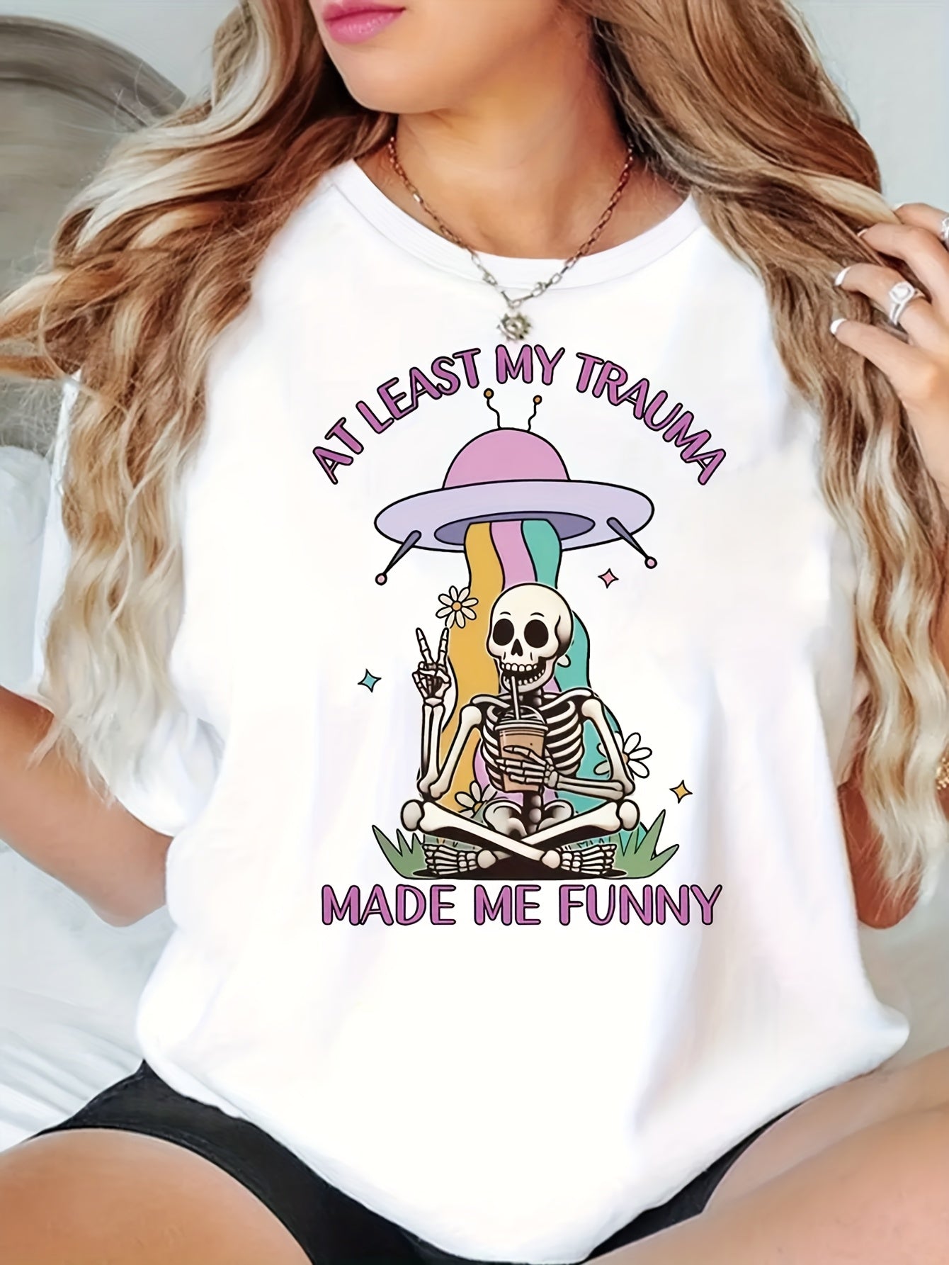 At Least My Trauma Made Me Funny Skeleton UFO Graphic T-Shirt, Women's Funny Sarcastic Alien Short Sleeve Tee