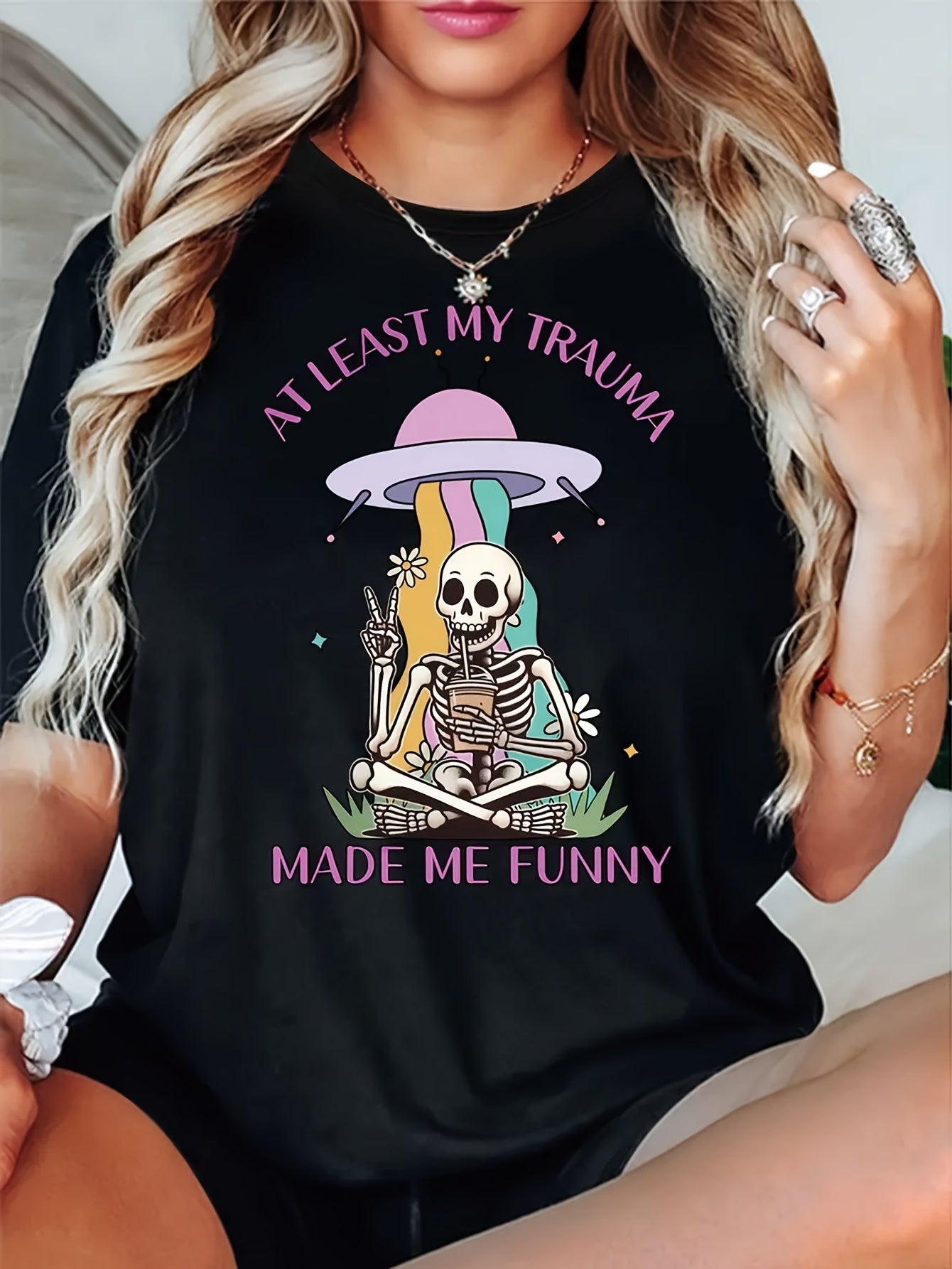 At Least My Trauma Made Me Funny Skeleton UFO Graphic T-Shirt, Women's Funny Sarcastic Alien Short Sleeve Tee